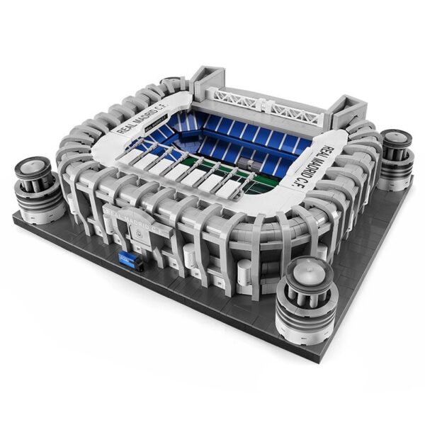 MOULD KING 22026 Bernabéu with 4266 pieces