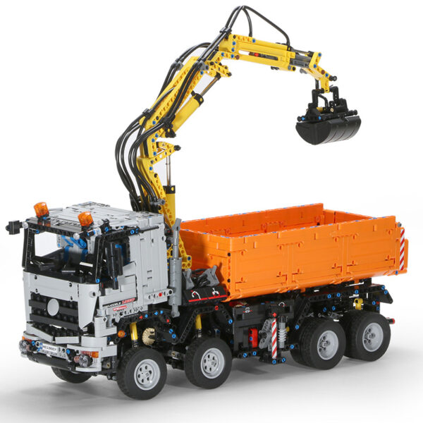 MOULD KING 19007 Mercedes-Benz Arocs 3245 with 2,891 Pieces